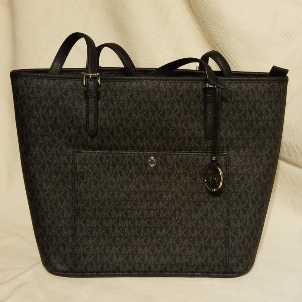Michael Kors Tote
